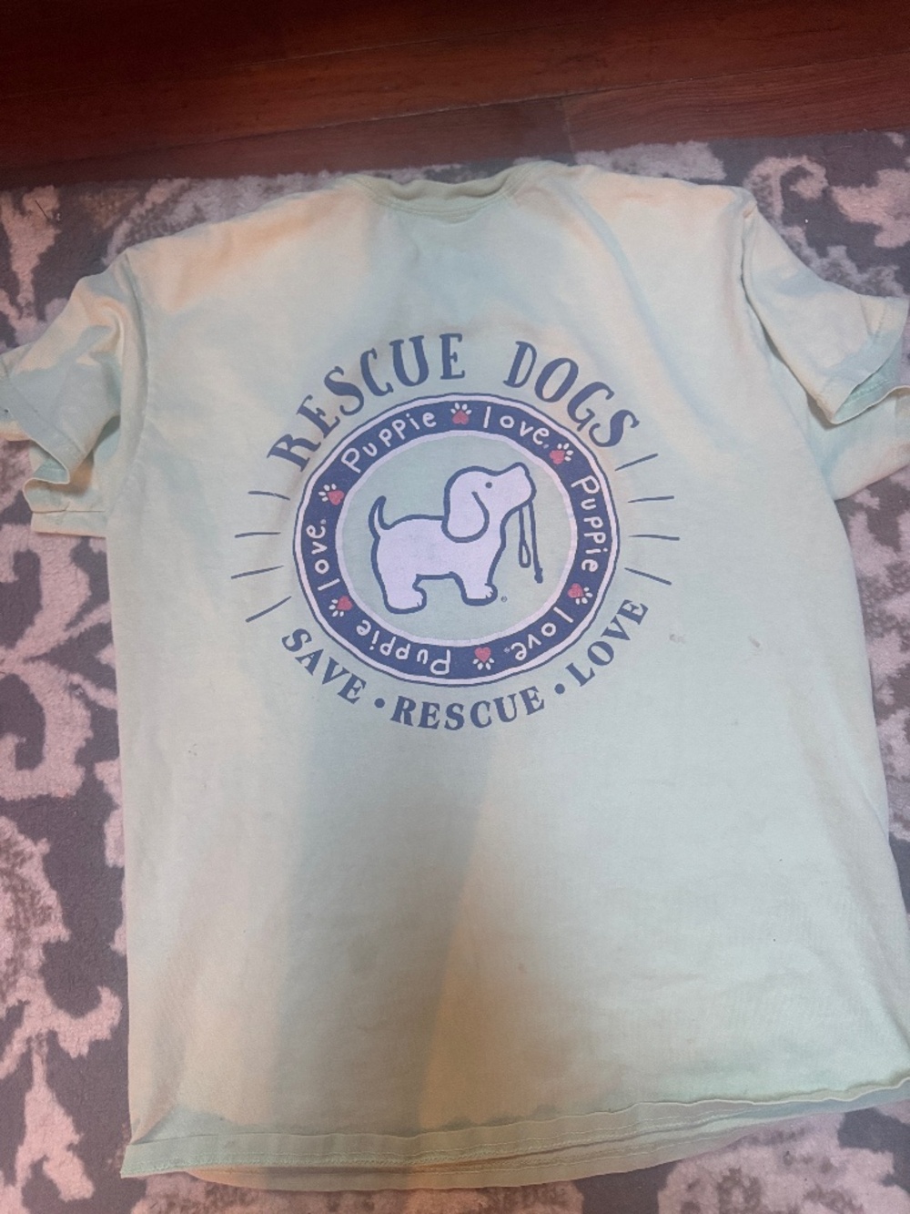 Puppy love size m Dogs Graphic T-Shirt - Light Mint